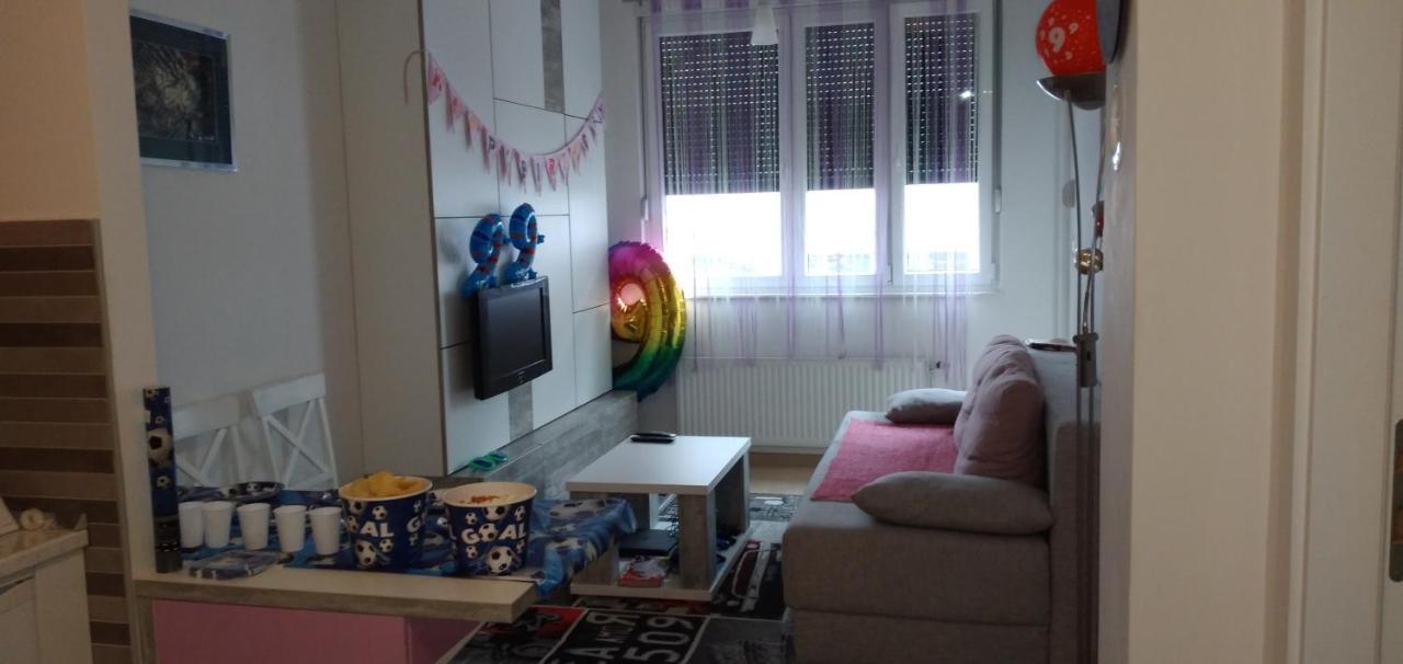 Apartman Ladybug Banja Luka Exteriör bild