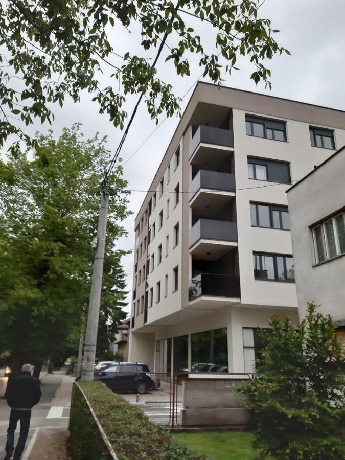Apartman Ladybug Banja Luka Exteriör bild