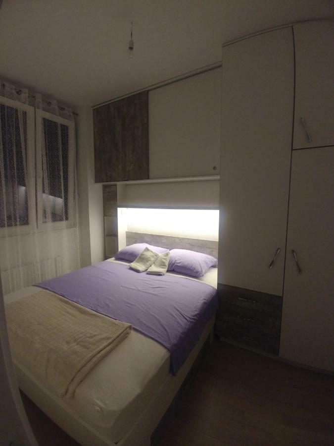 Apartman Ladybug Banja Luka Exteriör bild